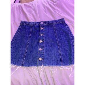 denim skirt